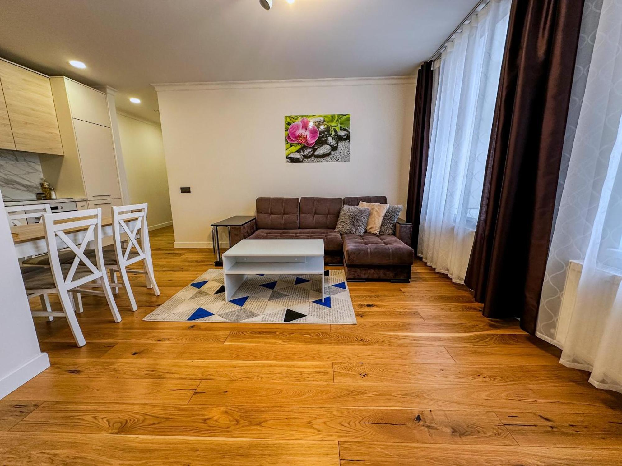 One Bedroom Promenade Apartment Riga Dış mekan fotoğraf
